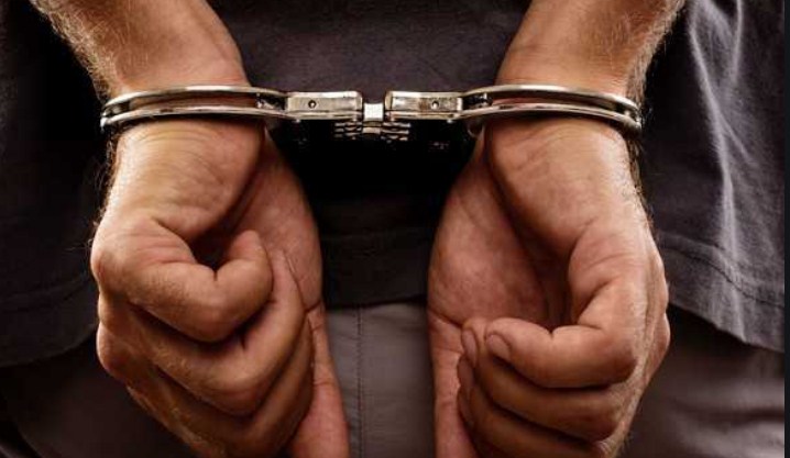Two drug peddlers held with 2 kg charas in J&K